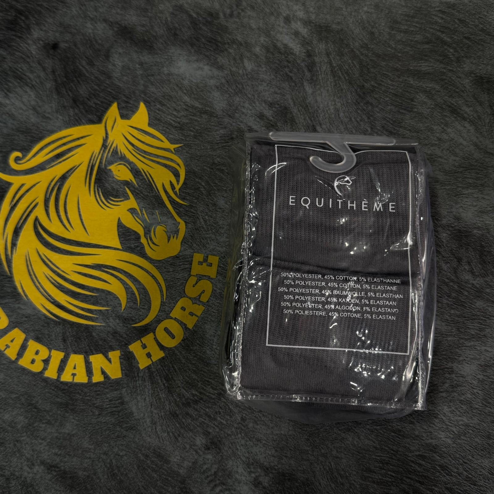 جرابات فروسية