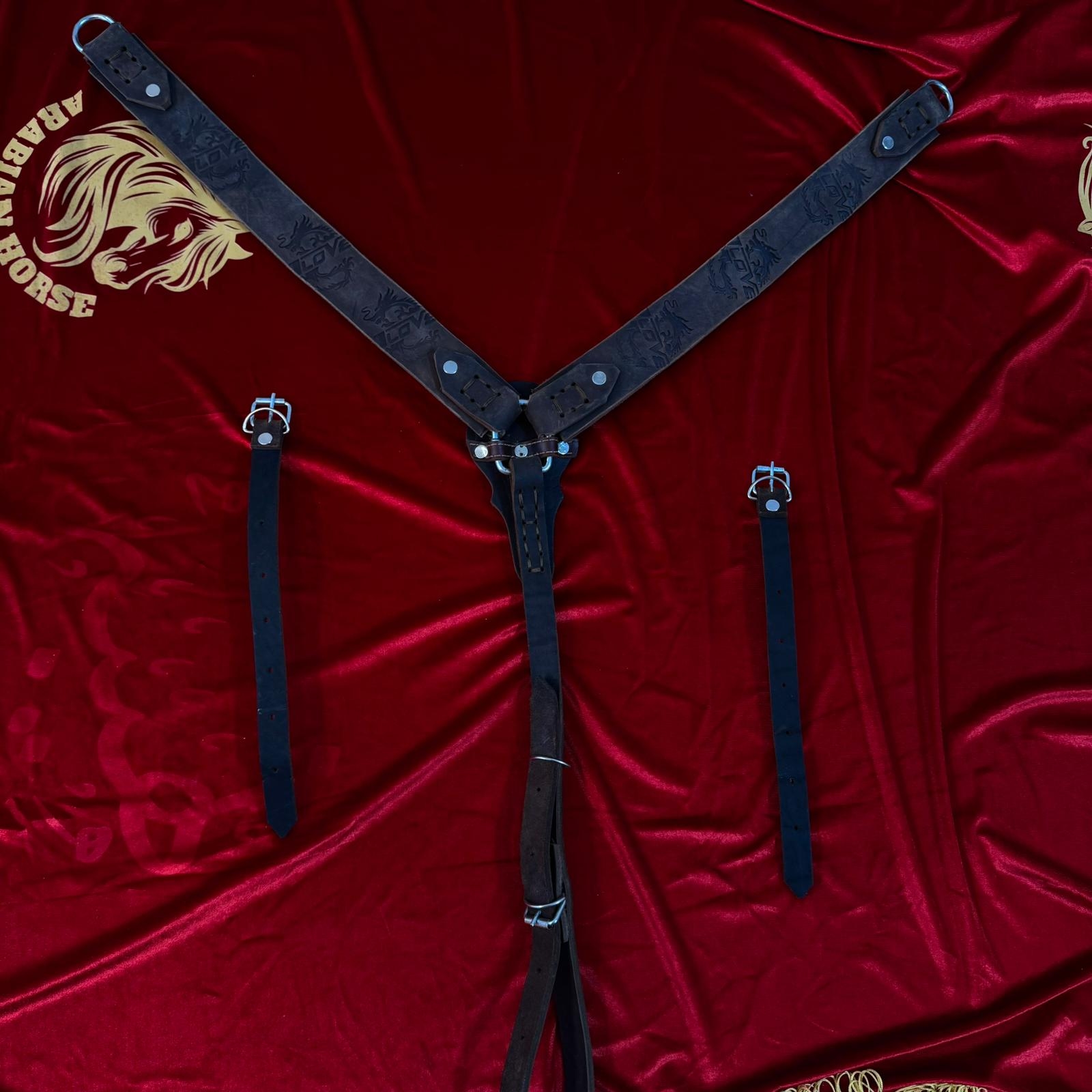 صدرية خيل جلدية