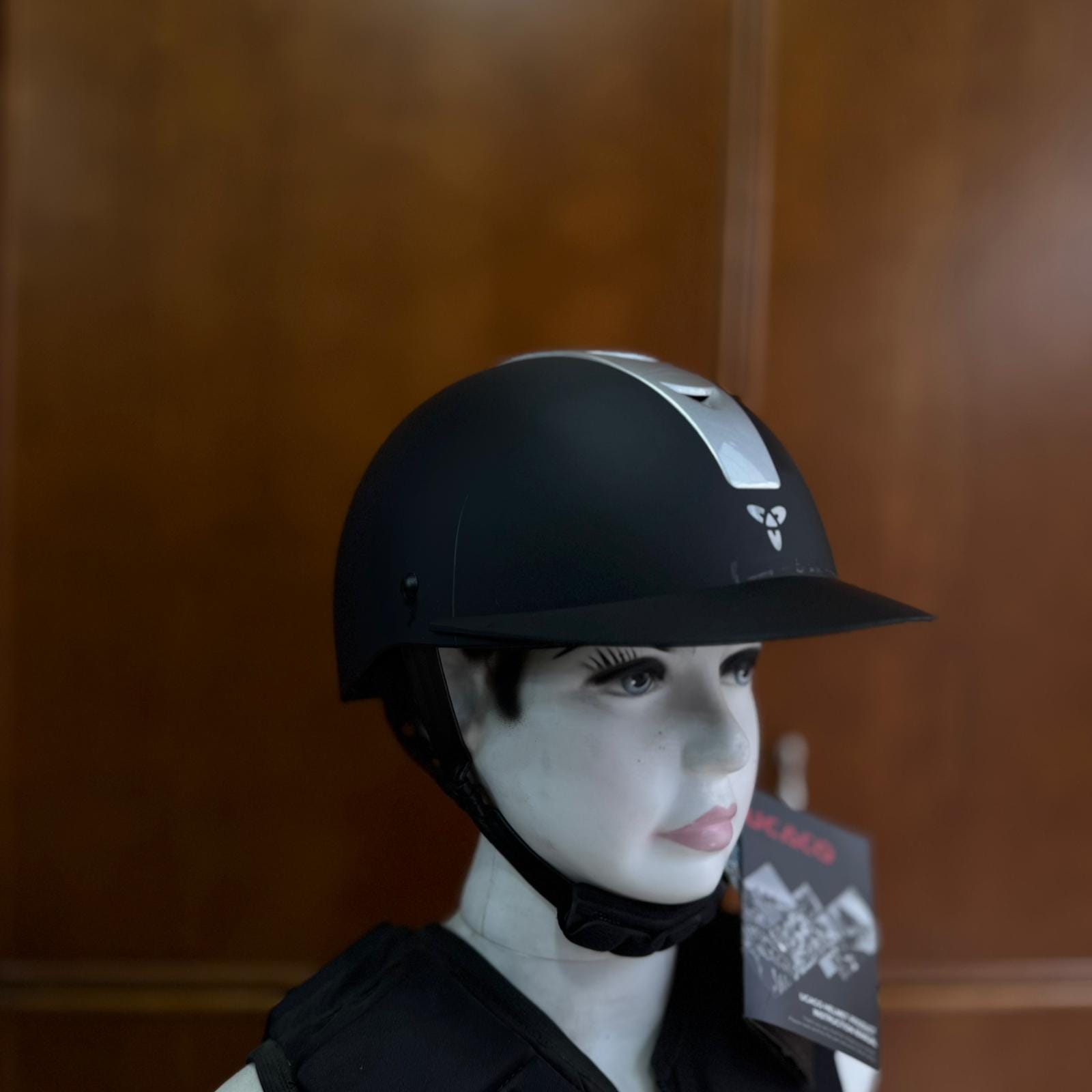 خوذ الحماية للفرسان