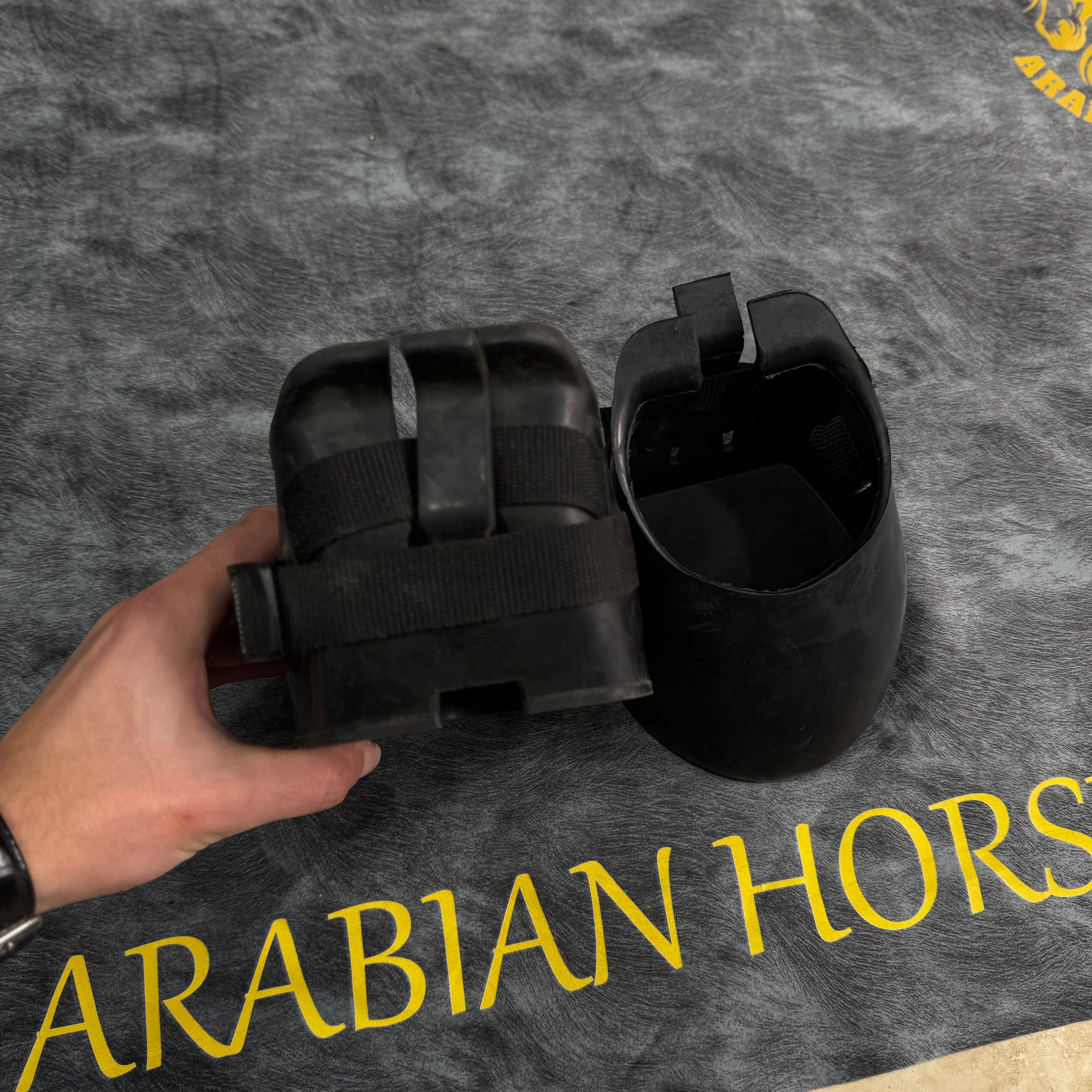 حذاء الخيل المطاطي